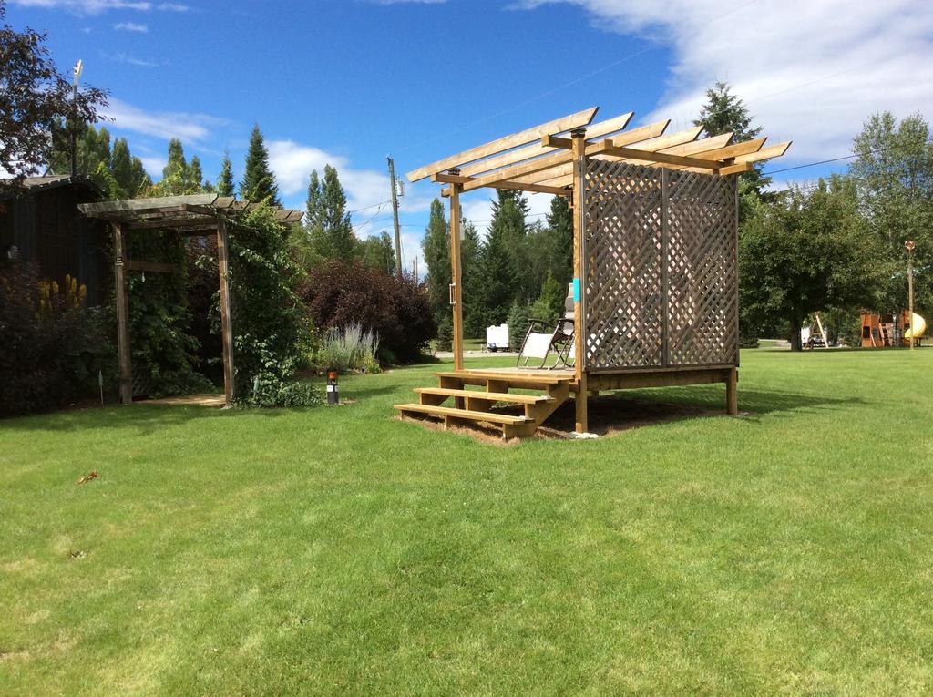 كويسنيل Robert'S Roost Rv Park Resort المظهر الخارجي الصورة